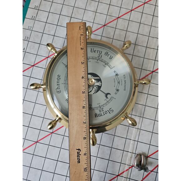 Bey Berk Brass SB402 Boat Ship Wheel Barometer Porthole Glass Nautical 9" Decor - Picture 8 of 16
